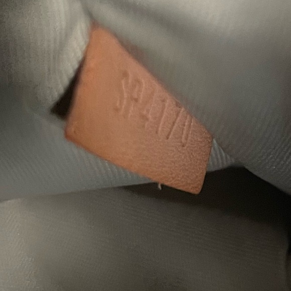 Louis Vuitton Damier Geant Citadin Messenger in Terre Brown. - Picture 11 of 13